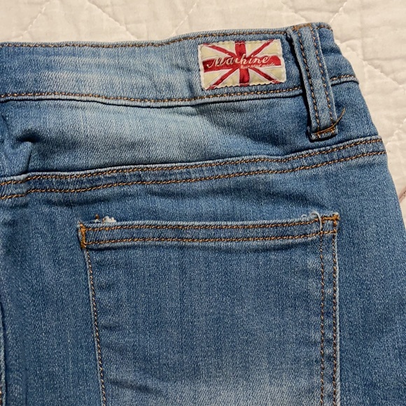 cute mini skirt - Picture 5 of 6